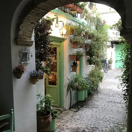 La Casa De La Costurera *